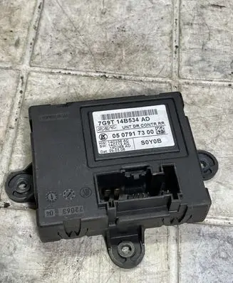 Ford Mondeo MK IV Door control unit/module 7G9T14B534AD