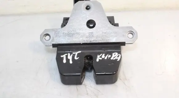 Ford Focus Tailgate/trunk/boot lock/catch/latch