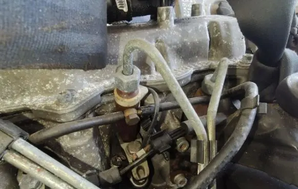 Volkswagen New Beetle Fuel injector
