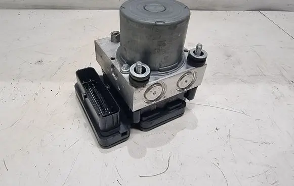 Peugeot 3008 II ABS Pump 1623161280