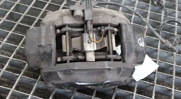 Mercedes-Benz S W220 Front brake caliper