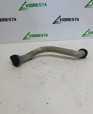 Nissan Note (E11) Window washer liquid tank fill tube 015064