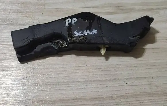 Skoda Scala Fender foam support/seal 657823714