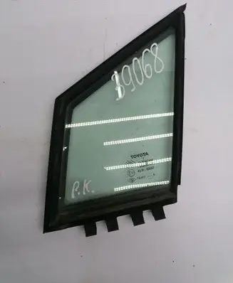 Toyota Corolla Verso E121 Front door vent window glass four-door 