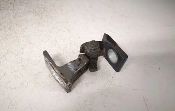 Audi A3 S3 8V Front door upper hinge 8X0831404E