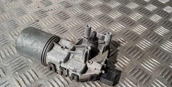 Peugeot 207 CC Wiper motor 0390241931