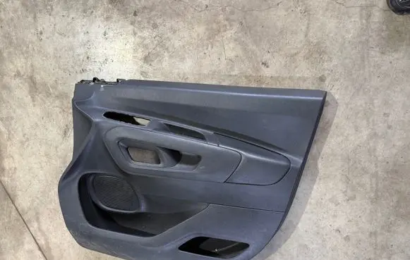 Opel Combo E Front door card panel trim 9816791377 9818643177