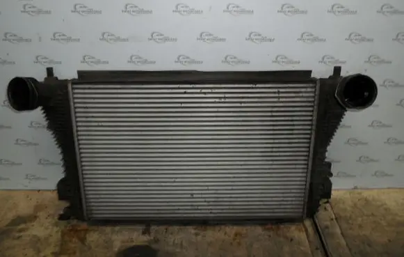 Skoda Octavia Mk2 (1Z) Intercooler radiator 1K0145803AN