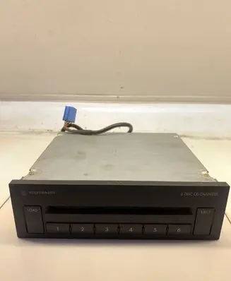Volkswagen PASSAT B5.5 CD/DVD changer 3B7035110