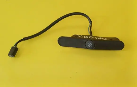 Opel Omega B1 Air conditioning (A/C) switch 