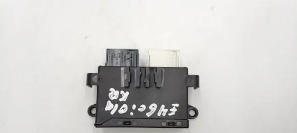 BMW 3 E46 Wing mirror control module 61316913364 6913364 61356913364