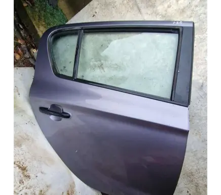 Hyundai i20 (PB PBT) Rear door