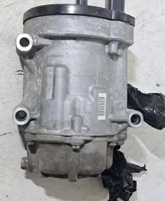 Toyota Prius (XW50) Air conditioning (A/C) compressor (pump) ESB20C 0424000021 12S23118