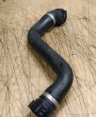 Brake vacuum hose/pipe