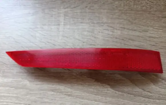 Rear tail light reflector