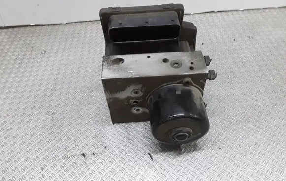 Volvo S80 ABS Pump 9496931