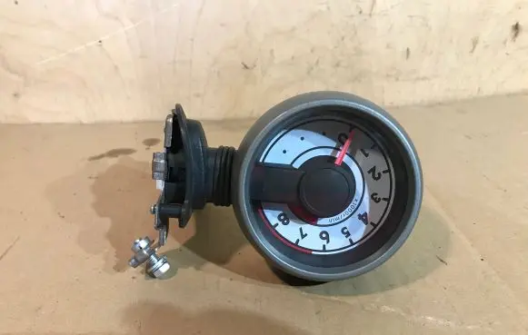 Peugeot 107 Tachometer 832700H010AA H01 856220U