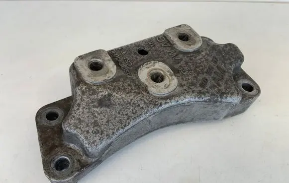 Audi A3 S3 8V Gearbox mounting bracket 1K0199117