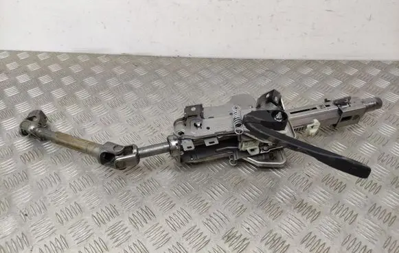 Volkswagen PASSAT B8 Steering column universal joint 3Q2419501B