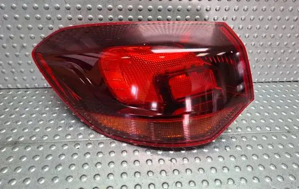 Opel Astra J Rear/tail lights S27624107 13314052