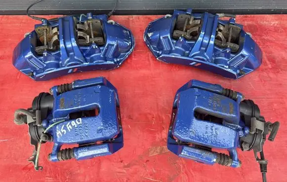BMW M5 F90 Brake discs and calipers set 