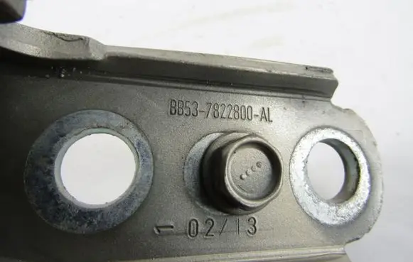 Front door hinge set