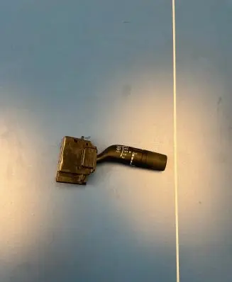 Mazda 3 II Wiper turn signal indicator stalk/switch 17D682