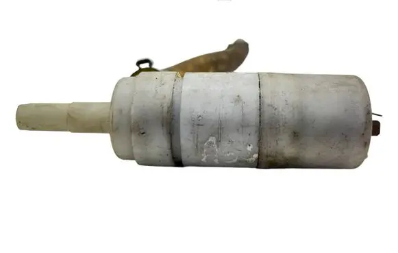 Audi A8 S8 D2 4D Headlight washer pump 357955681