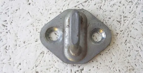 Toyota Land Cruiser (BJ70) Front door lock loop/hook striker 