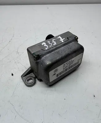 Volkswagen Touran I ESP acceleration yaw rate sensor 1K0907655B 10098503204