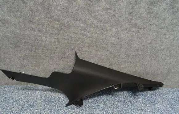 BMW X3 G01 (D)pillar trim (top) 