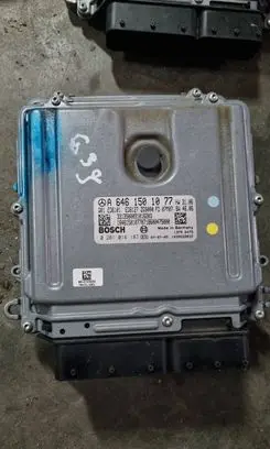 Mercedes-Benz Vito Viano W639 Engine control unit/module A6461501077 0281014187