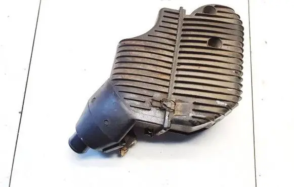 Air filter box