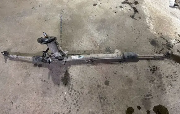 Volvo XC70 Steering rack 31387078