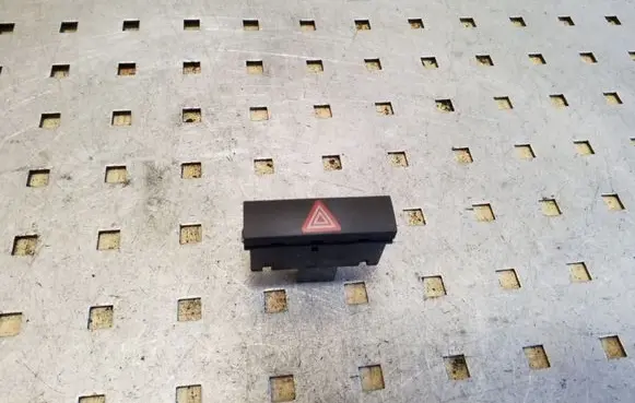 Audi A6 S6 C6 4F Hazard light switch 4F0941500