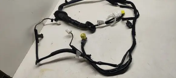 Subaru XV II Front door wiring loom 81821FL260