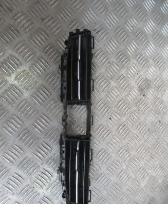 Volkswagen Multivan T5 Dashboard air vent grill cover trim