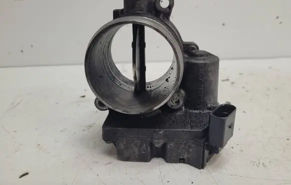 Hyundai Santa Fe Throttle valve