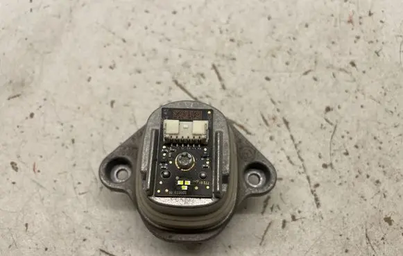 BMW 7 G11 G12 LED ballast control module 7408731