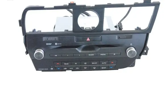 Lexus RX 450H Radio/CD/DVD/GPS head unit 8613048L01