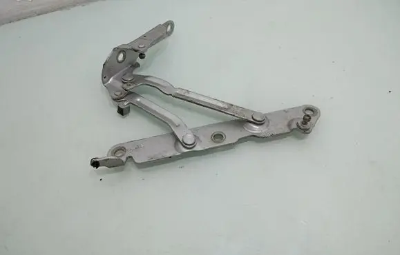 Volvo S80 Tailgate/trunk/boot hinge 30799275
