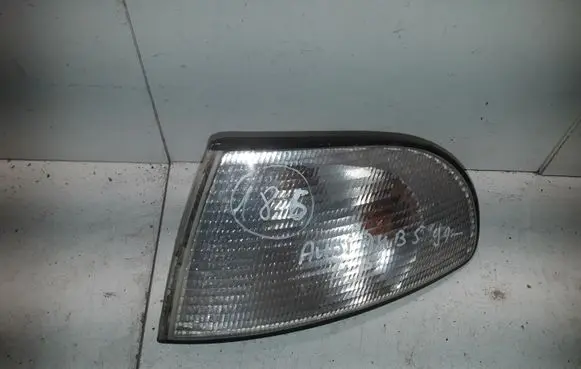 Audi A4 S4 B5 8D Front indicator light 084411514L