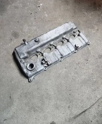 KIA Sorento Rocker cam cover 