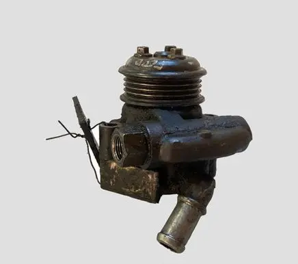 Ford Mondeo Mk III Power steering pump XS713A674BF