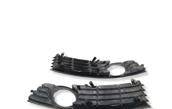 Audi A4 S4 B6 8E 8H Front bumper lower grill 8E0807681