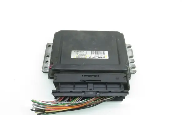 Renault Thalia I Engine control unit/module 8200059086 S110138000B 8200044437