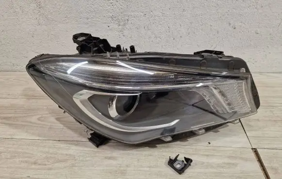Mercedes-Benz CLA C117 X117 W117 Headlight/headlamp A1179065200