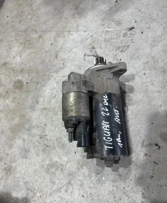 Volkswagen Tiguan Starter motor 02M911024C