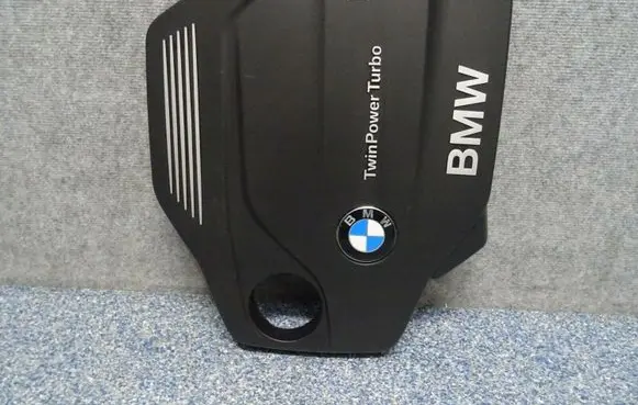 BMW 4 F32 F33 Engine cover (trim)