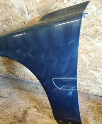 Volvo S60 Fender C722